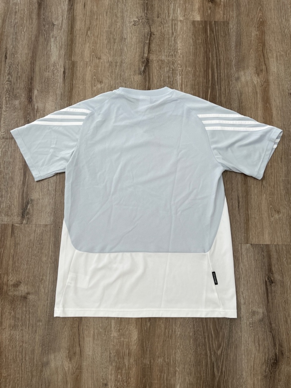 NWOT adidas Short Sleeve Athletic Tee with Three Stripes - Picture 3 of 6